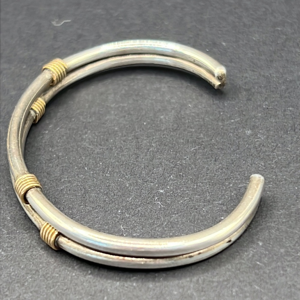 Vintage wire cuff bracelet - Picture 2 of 4